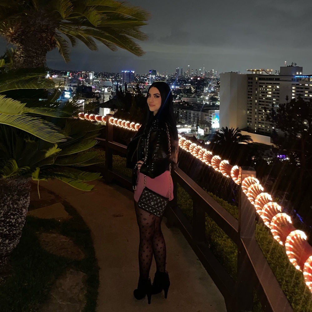 Meet your Posher, Anna :)